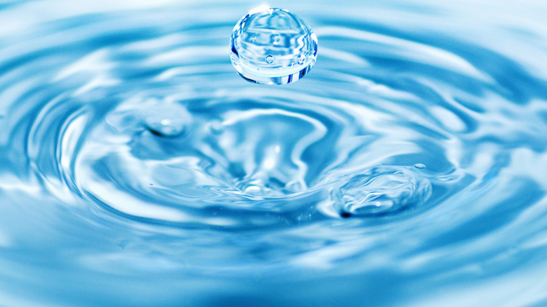 Водичка водный. Чистая вода. Вода фон. Текучие воды. Изображение воды.